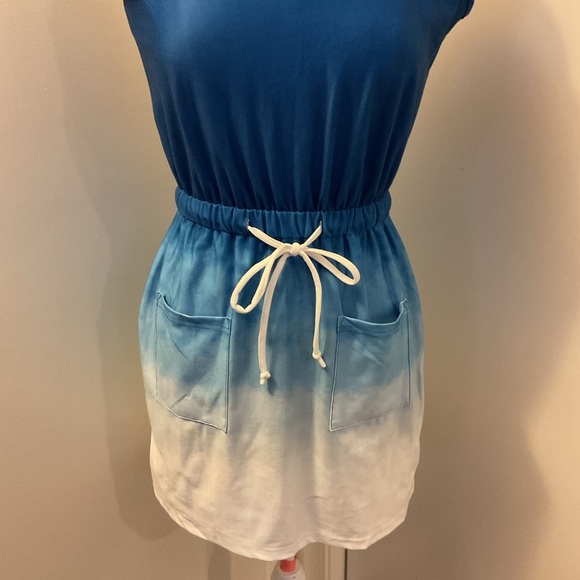 1. Chic Me Blue & White Ombré Sleeveless Dress Tie Straps Size M - Picture 4 of 6